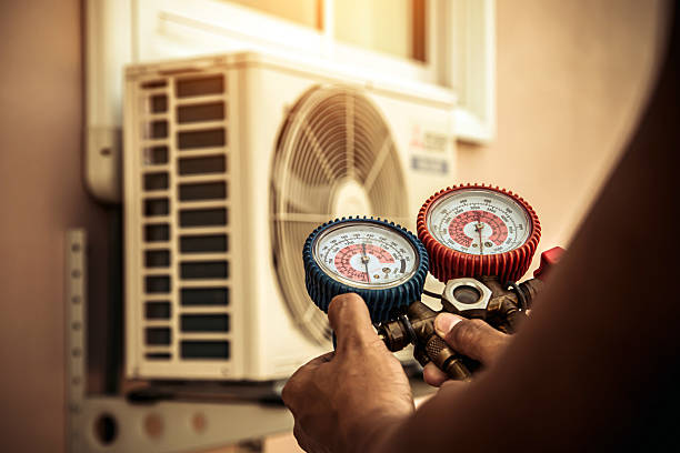 Professional Ac Installation technician working in Markleville, IN
